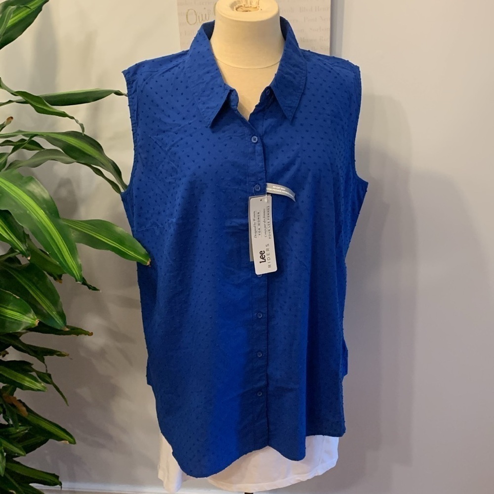 Riders by Lee Blue Sleeveless Top